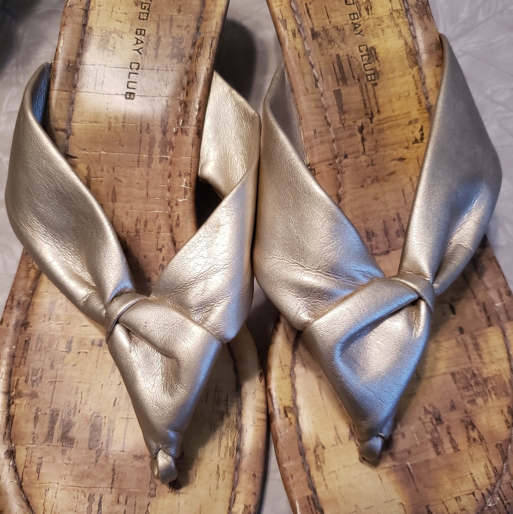 Cork wedges
